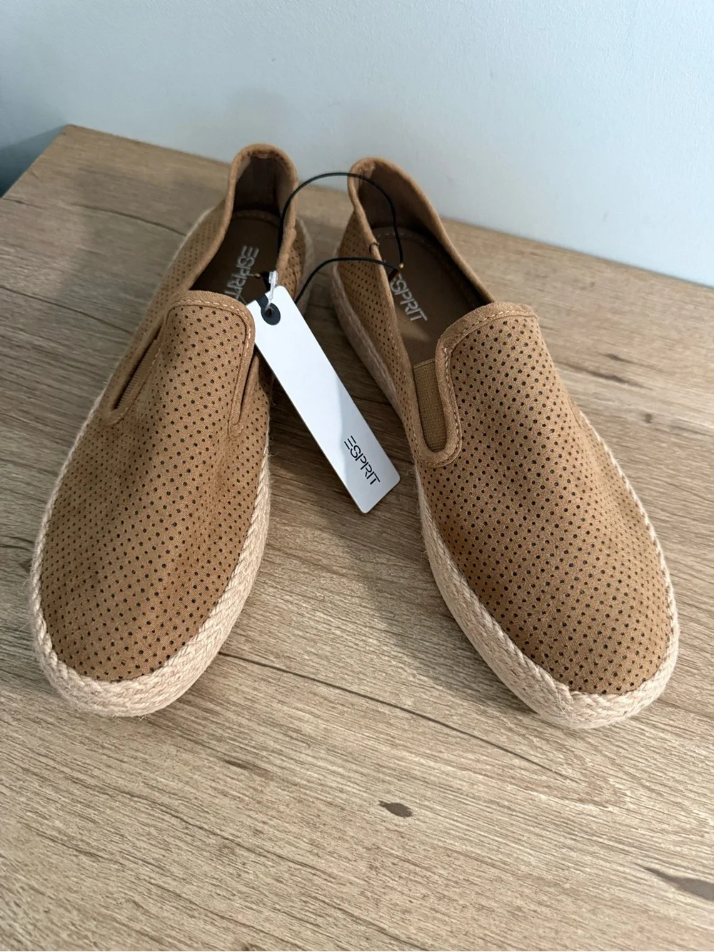 Esprit Medium Taupe Perforated Suede Slip-On Espadrilles, NWT, 8.5